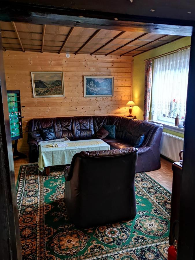 Gehlberger Landhaus Am Schneekopf / Ferienwohnung Suhl Exterior foto
