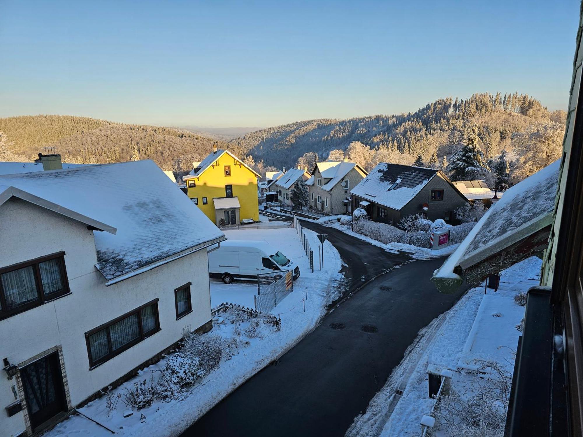 Gehlberger Landhaus Am Schneekopf / Ferienwohnung Suhl Exterior foto